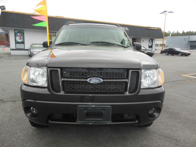 2005 Ford Explorer Sport Trac Two Door Hardtop