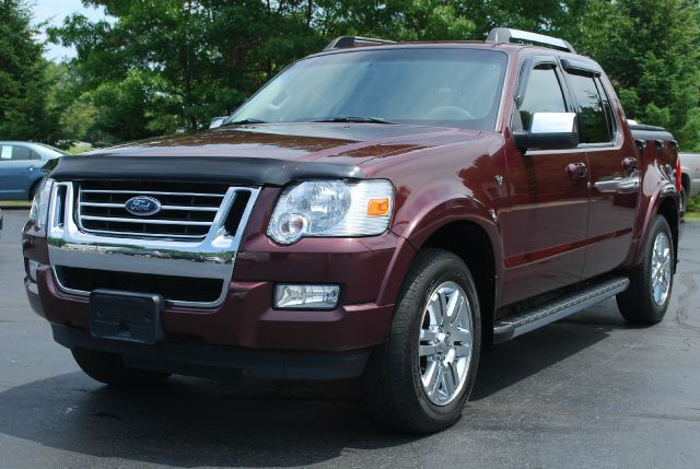 2007 Ford Explorer Sport Trac 2dr LWB