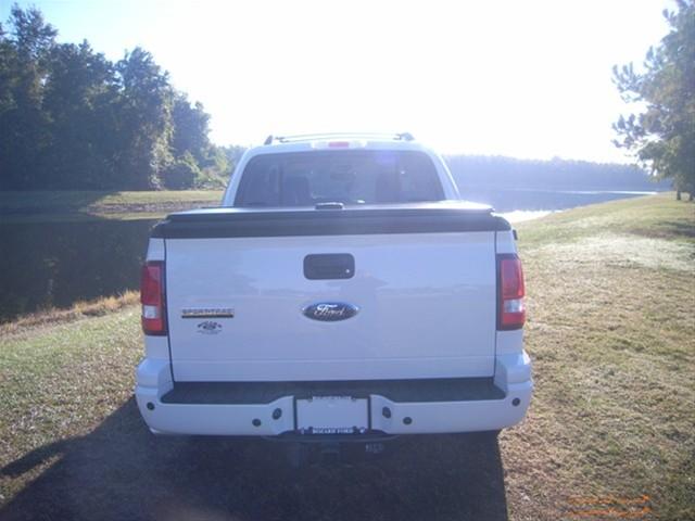 2010 Ford Explorer Sport Trac SLT 25