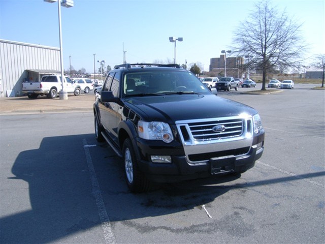2010 Ford Explorer Sport Trac ESi
