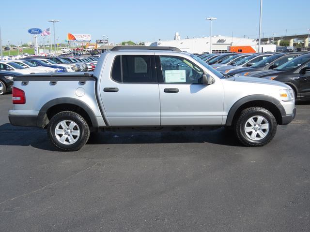 2010 Ford Explorer Sport Trac ESi