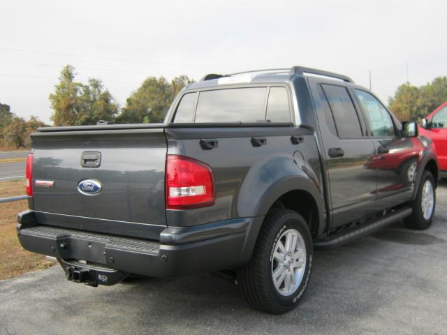 2010 Ford Explorer Sport Trac Unknown