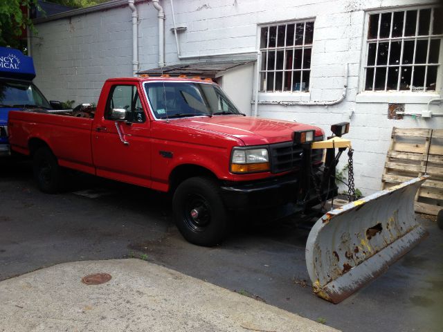 1993 Ford F-150 LS Flex Fuel 4x4 This Is One Of Our Best Bargains