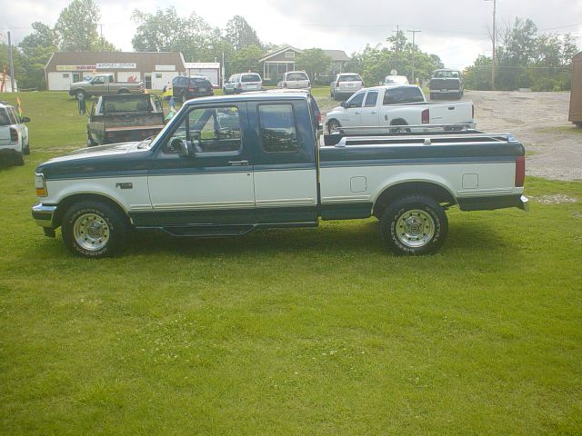 1995 Ford F-150 XLT Lariat Super Duty Crew Cab