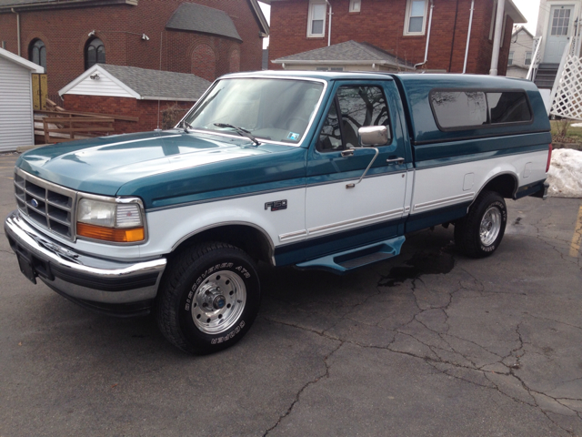 1996 Ford F-150 LX 2.7L V6 DUAL Frontside Airbags