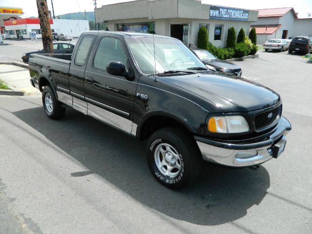 1997 Ford F-150 X 4x4 6 Cyl