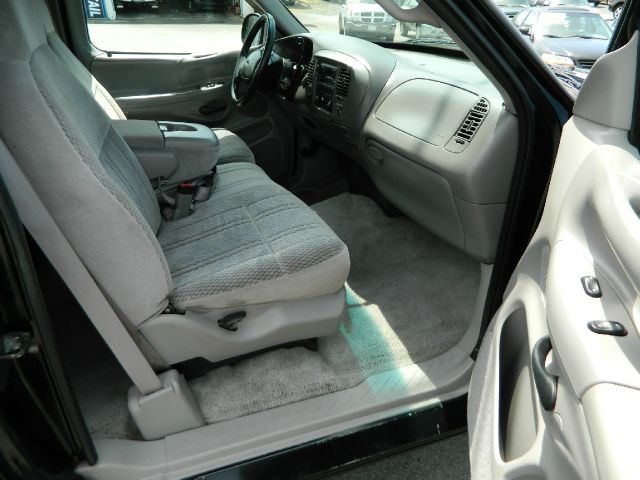 1997 Ford F-150 X 4x4 6 Cyl