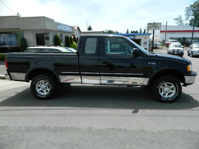 1997 Ford F-150 X 4x4 6 Cyl