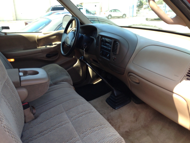 1997 Ford F-150 T Chairs