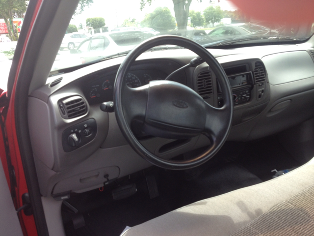 1998 Ford F-150 103 WB XLT