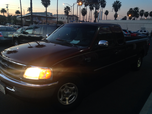 1998 Ford F-150 GS 43