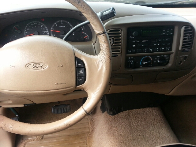 1999 Ford F-150 Executive L