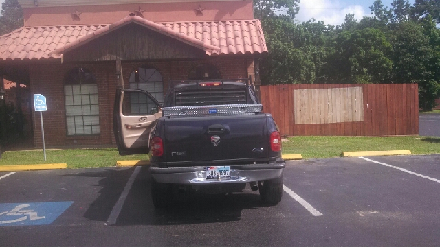 1999 Ford F-150 SLE 5.3L V8 4WD 9 Passenger ABS TC