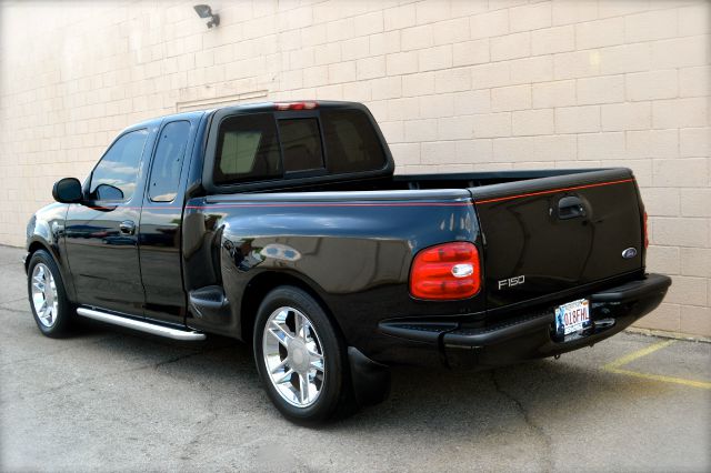 2000 Ford F-150 2004 Nissan S