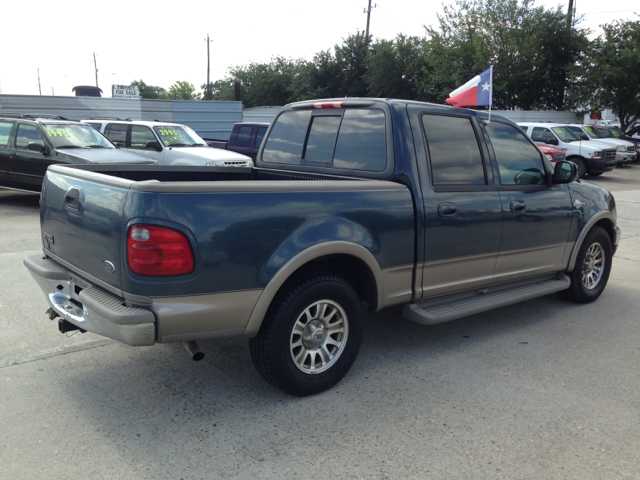 2001 Ford F-150 4dr Sdn LE V6 Auto