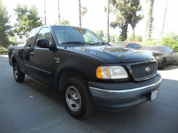 2001 Ford F-150 Crew Cab 4WD