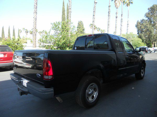 2001 Ford F-150 Crew Cab 4WD