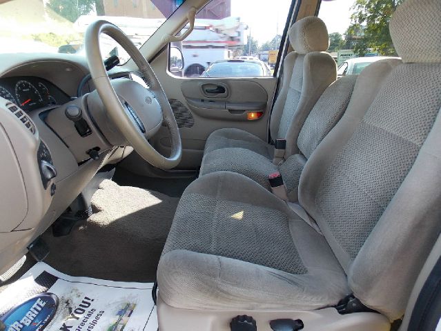 2001 Ford F-150 2500 SL