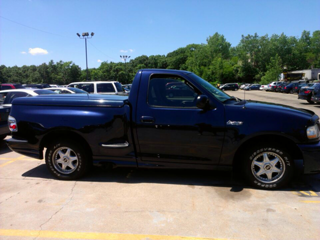 2002 Ford F-150 4dr 4-cyl (natl) SUV