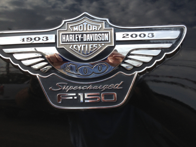 2003 Ford F-150 SLT 1 Ton Dually 4dr 35