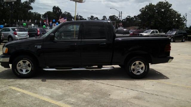 2003 Ford F-150 SL Short Bed 2WD