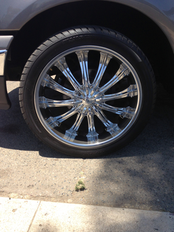 2003 Ford F-150 Club Cab 131 WB