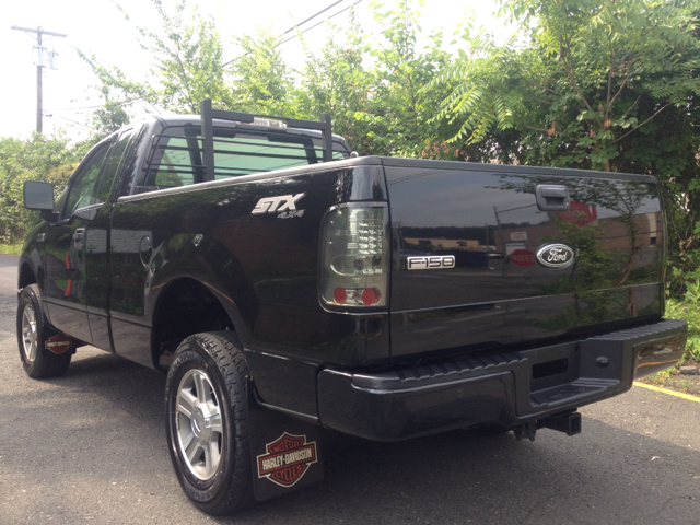 2004 Ford F-150 REG CAB 119.