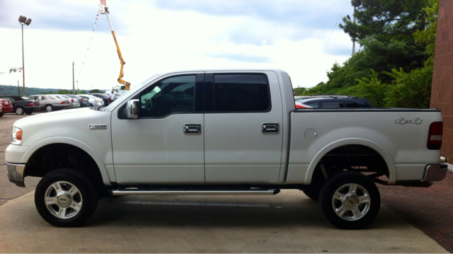 2004 Ford F-150 XLT Supercrew Short Bed 2WD