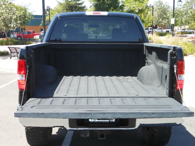 2004 Ford F-150 4X4 Sunroof, Leather