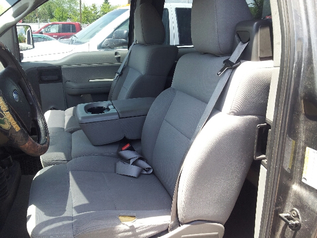 2005 Ford F-150 XLT Supercrew Short Bed 2WD