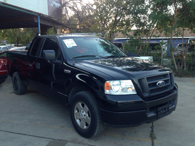 2005 Ford F-150 XL Super Duty DRW