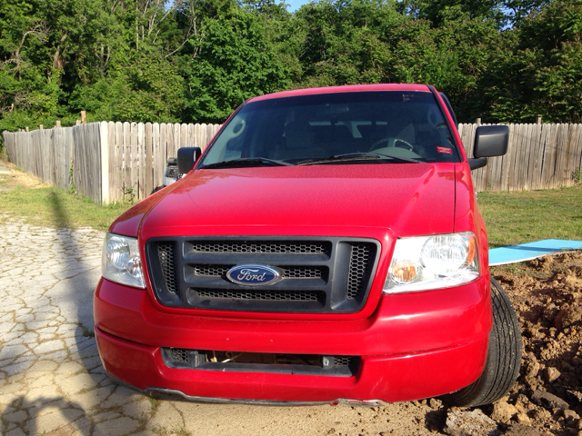 2005 Ford F-150 LX V6 Coupe