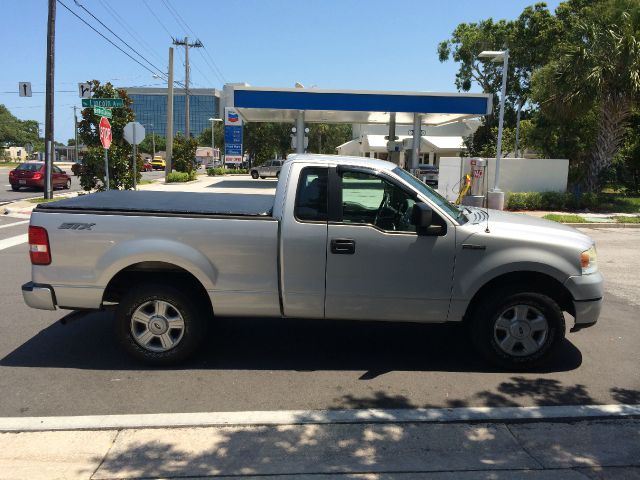 2005 Ford F-150 29