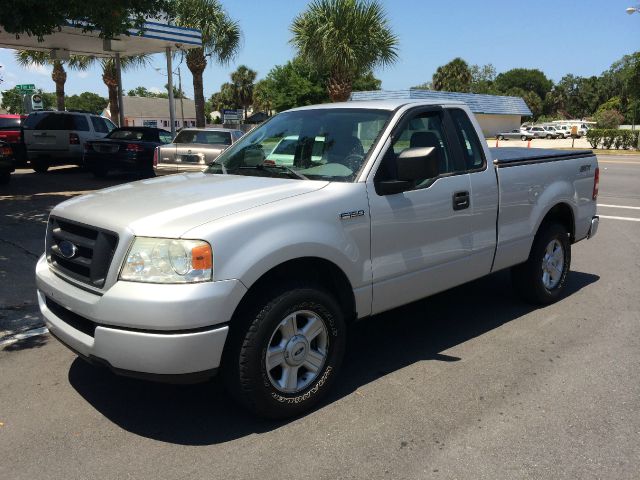 2005 Ford F-150 29