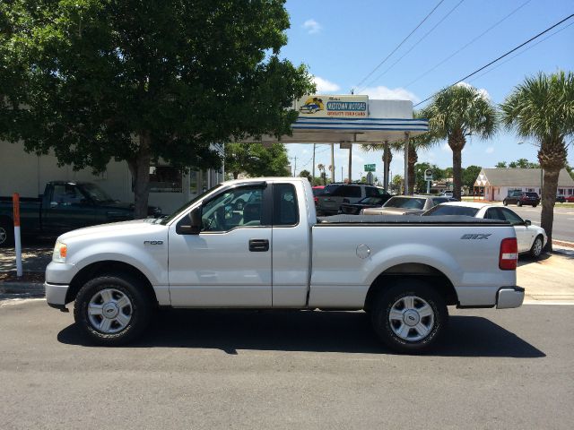 2005 Ford F-150 29