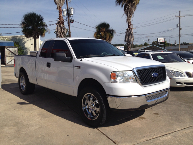 2007 Ford F-150 XLT Supercrew Short Bed 2WD