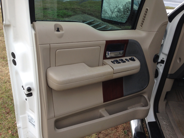 2008 Ford F-150 XLT Supercrew Short Bed 2WD