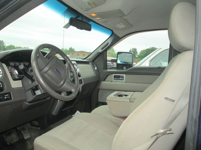 2010 Ford F-150 LS Flex Fuel 4x4 This Is One Of Our Best Bargains