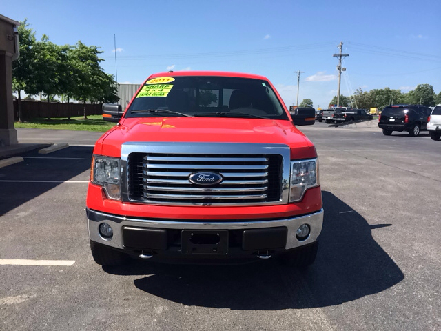 2011 Ford F-150 LS Flex Fuel 4x4 This Is One Of Our Best Bargains
