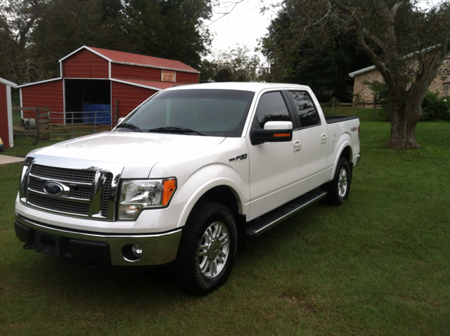 2011 Ford F-150 C230 Sport W/navigation