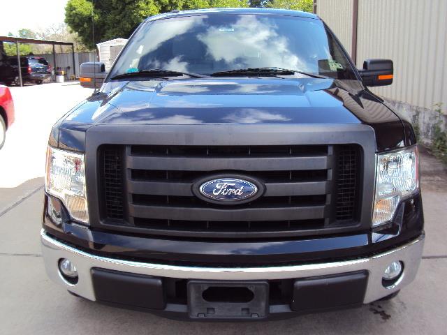 2012 Ford F-150 SLT 1 Ton Dually 4dr 35