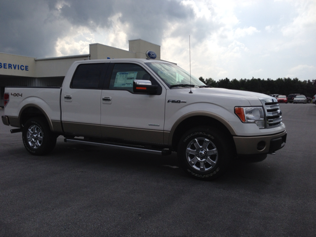 2013 Ford F-150 C230 Sport W/navigation