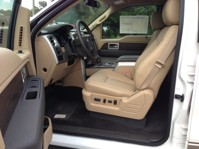 2013 Ford F-150 C230 Sport W/navigation