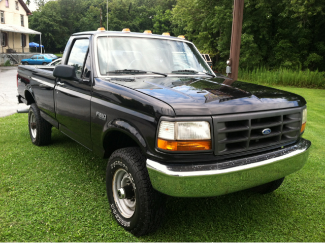 1997 Ford F-250 4dr HB Auto PZEV