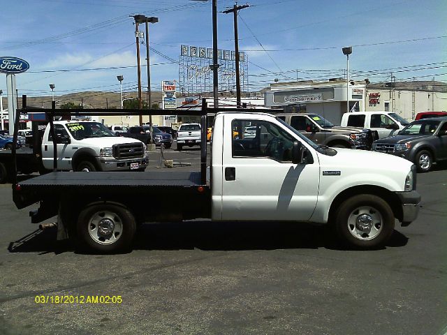 2006 Ford F-250 LX (A4)