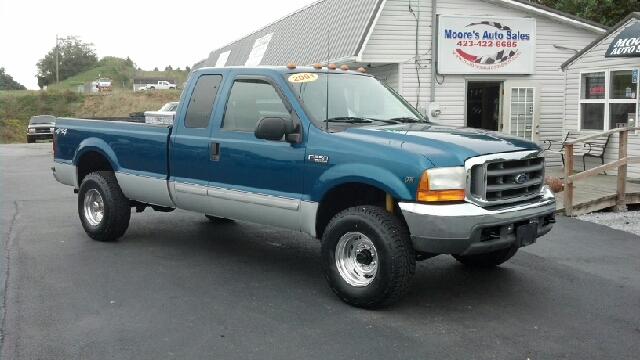 2001 Ford F-250 SD SE Well Kept Alloy Wheels