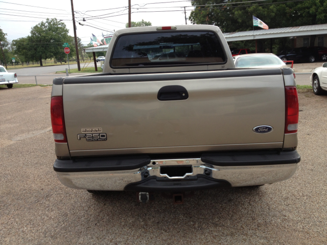 2002 Ford F-250 SD Station Wagon AWD