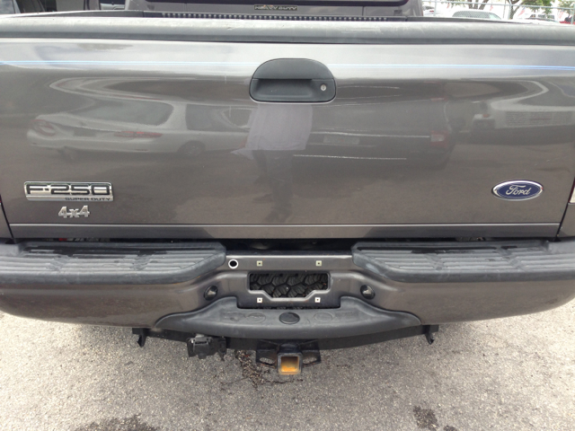 2005 Ford F-250 SD SLE Tx Edition