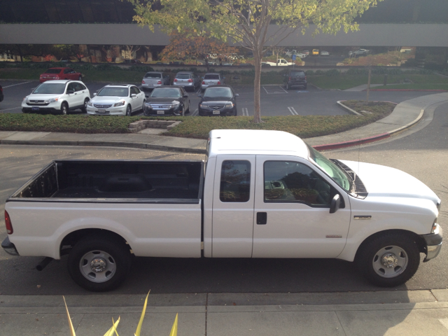 2006 Ford F-250 SD GS 43