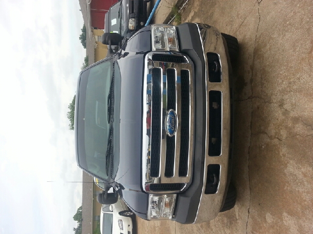 2006 Ford F-250 SD Crew Cab Short Box 2-wheel Drive SLE